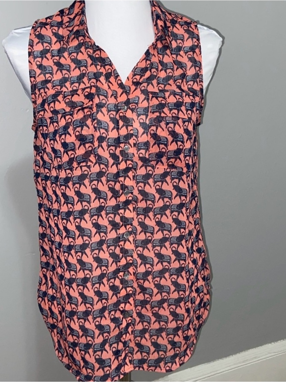 GAP Coral Sleeveless Button V-Neck Camisole with Navy Animal Print